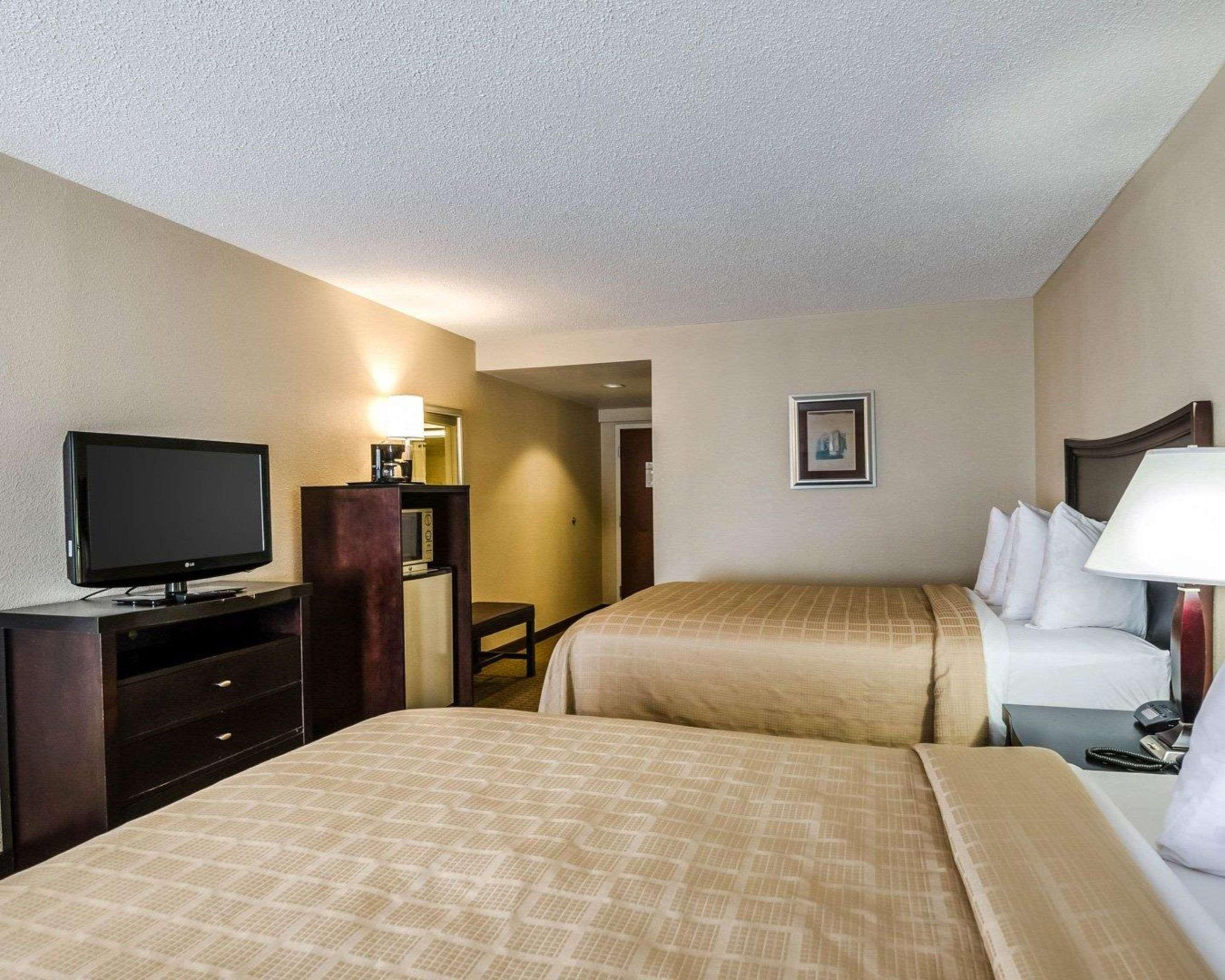 Quality Inn Troutville - Roanoke North Extérieur photo