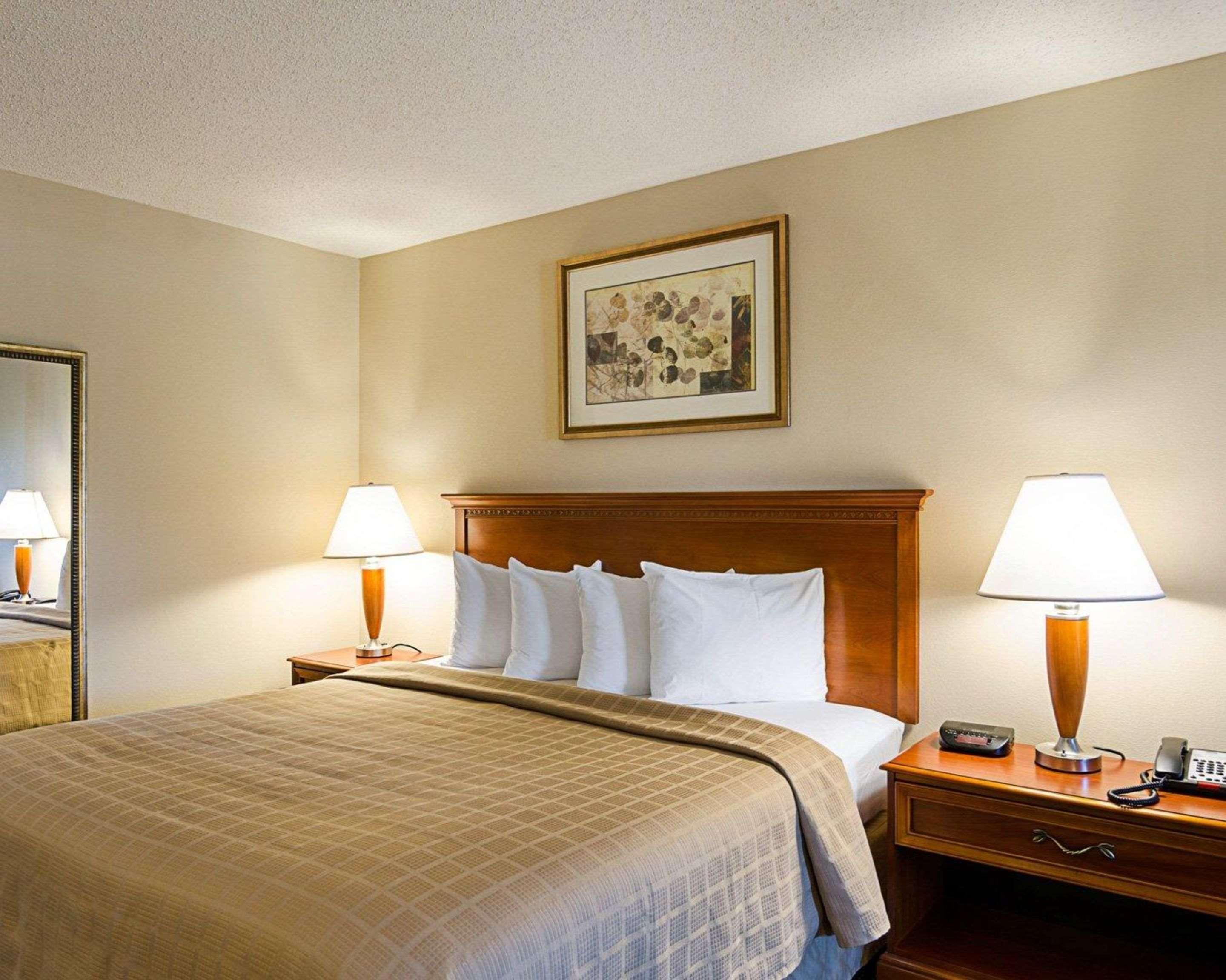 Quality Inn Troutville - Roanoke North Extérieur photo