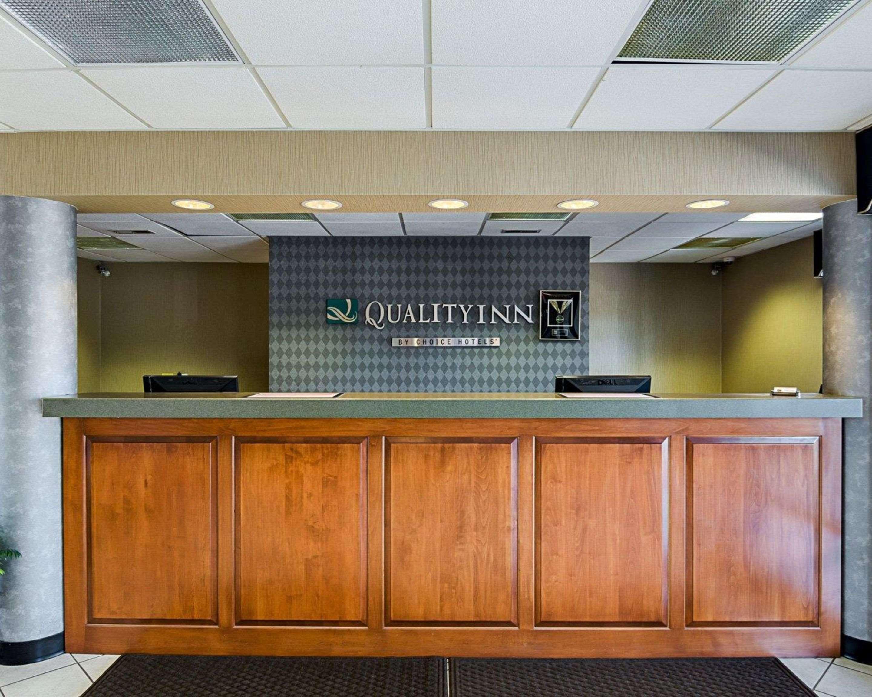 Quality Inn Troutville - Roanoke North Extérieur photo