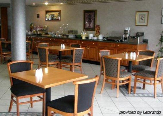 Quality Inn Troutville - Roanoke North Restaurant photo
