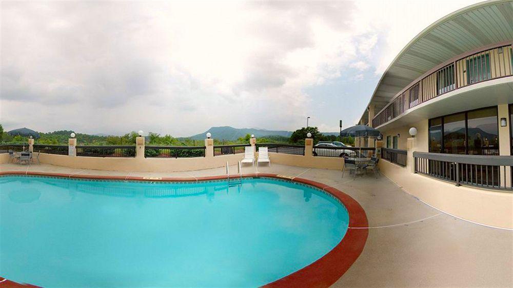 Quality Inn Troutville - Roanoke North Extérieur photo