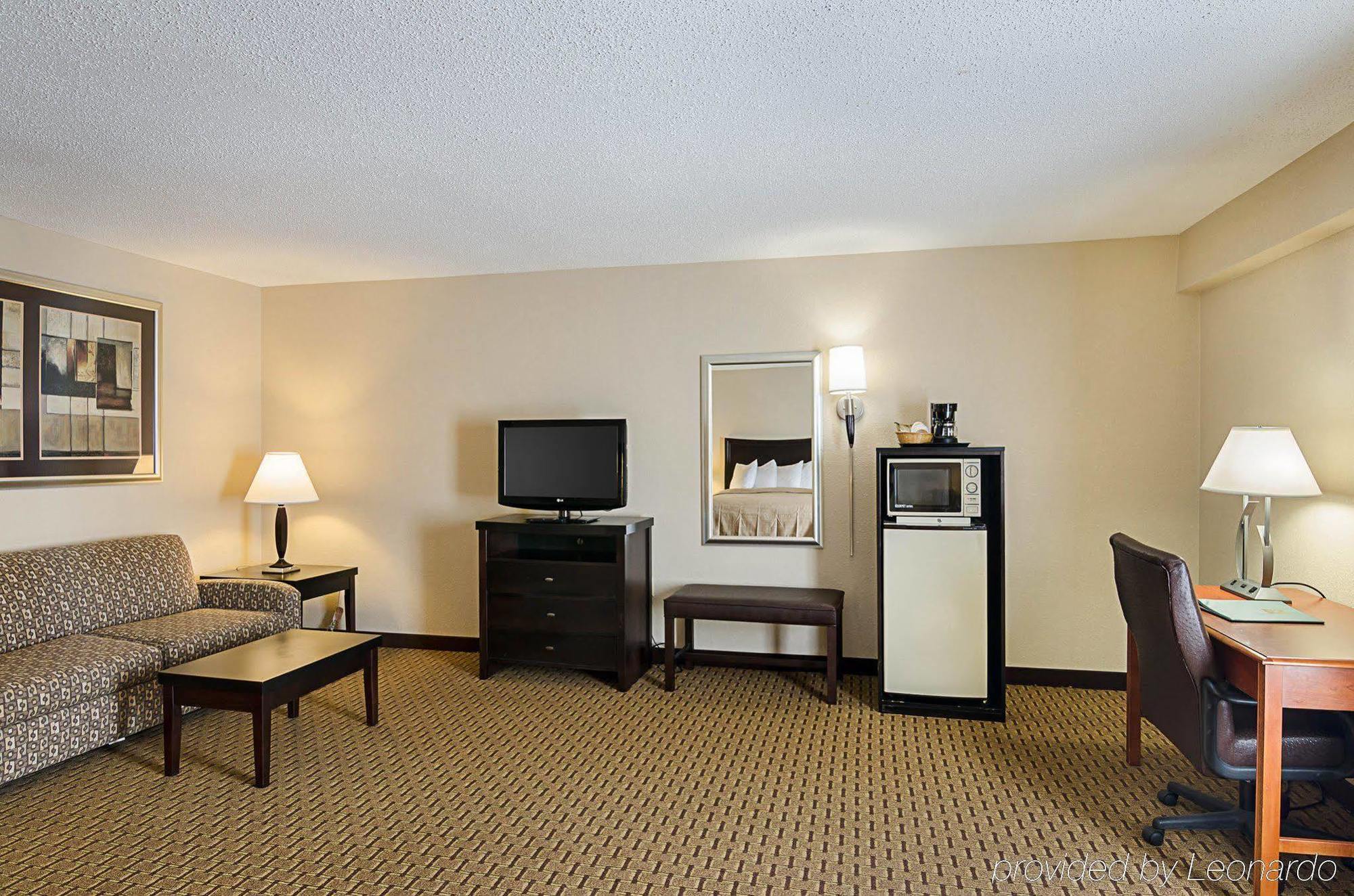 Quality Inn Troutville - Roanoke North Extérieur photo